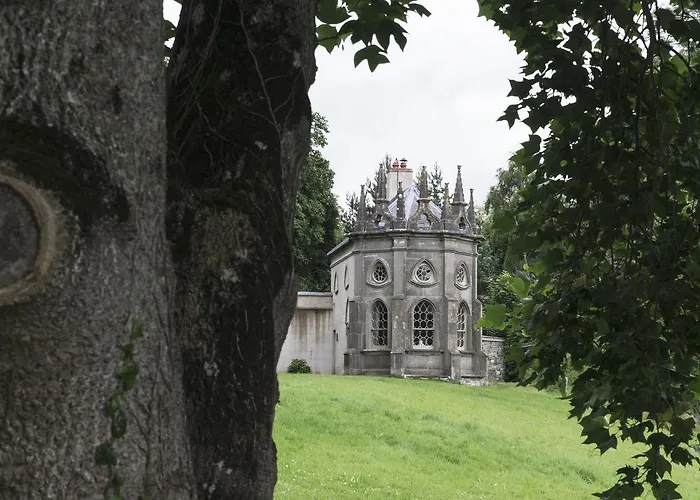Batty Langley Lodge